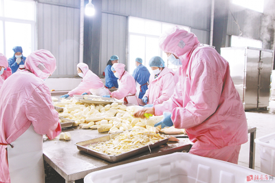 拉長產(chǎn)業(yè)鏈條 助農產(chǎn)品暢銷——食品互聯(lián)網(wǎng)銷售的創(chuàng)新路徑